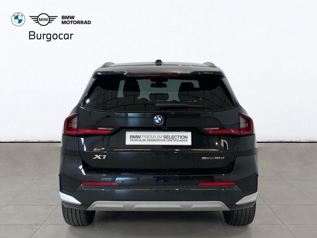 BMW X1 sDrive18d color Negro. Año 2024. 110KW(150CV). Diésel. En concesionario Burgocar (Bmw y Mini) de Burgos