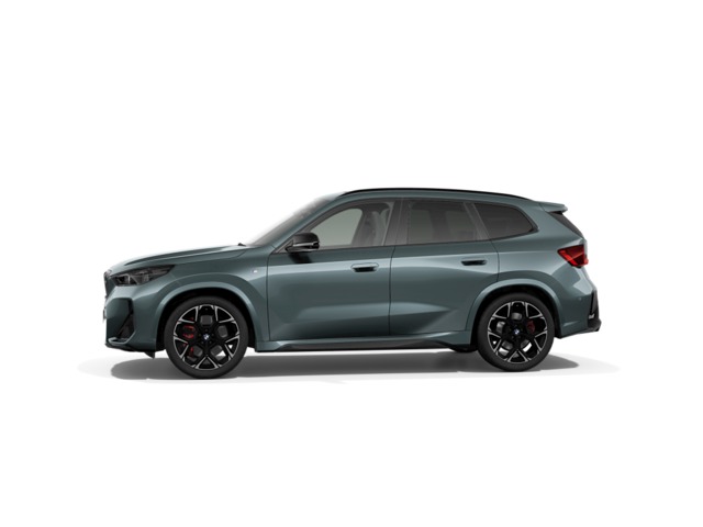 BMW X1 M35i color Verde. Año 2024. 221KW(300CV). Gasolina. En concesionario BMW Fuenteolid Valladolid de Valladolid