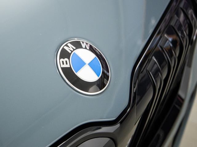 BMW X1 M35i color Verde. Año 2024. 221KW(300CV). Gasolina. En concesionario BMW Fuenteolid Valladolid de Valladolid
