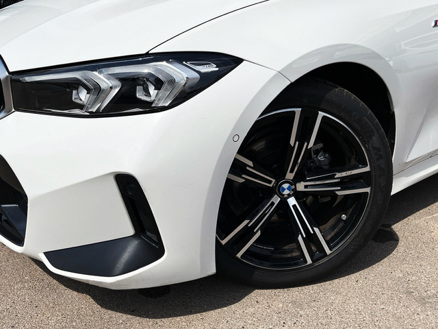 BMW Serie 3 318d Touring color Blanco. Año 2024. 110KW(150CV). Diésel. En concesionario Murcia Premium S.L. AV DEL ROCIO de Murcia