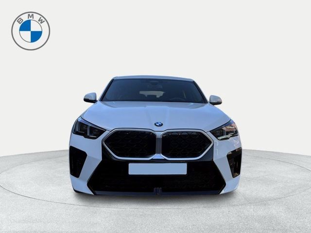 BMW X2 xDrive20d color Blanco. Año 2025. 120KW(163CV). Diésel. En concesionario Ilbira Motor | Granada de Granada