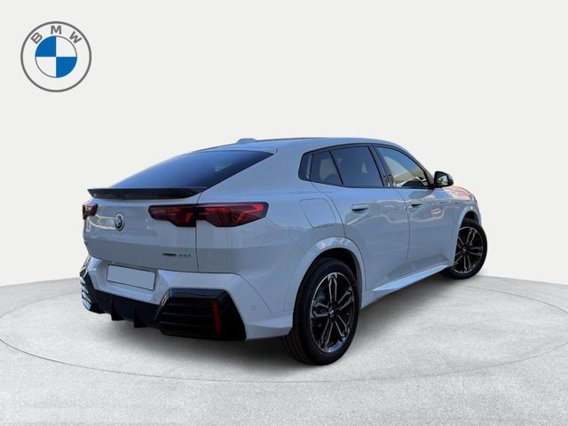 BMW X2 xDrive20d color Blanco. Año 2025. 120KW(163CV). Diésel. En concesionario Ilbira Motor | Granada de Granada