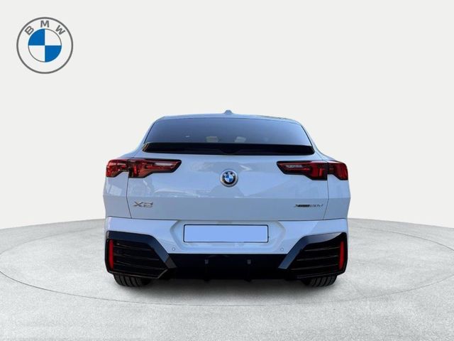 BMW X2 xDrive20d color Blanco. Año 2025. 120KW(163CV). Diésel. En concesionario Ilbira Motor | Granada de Granada