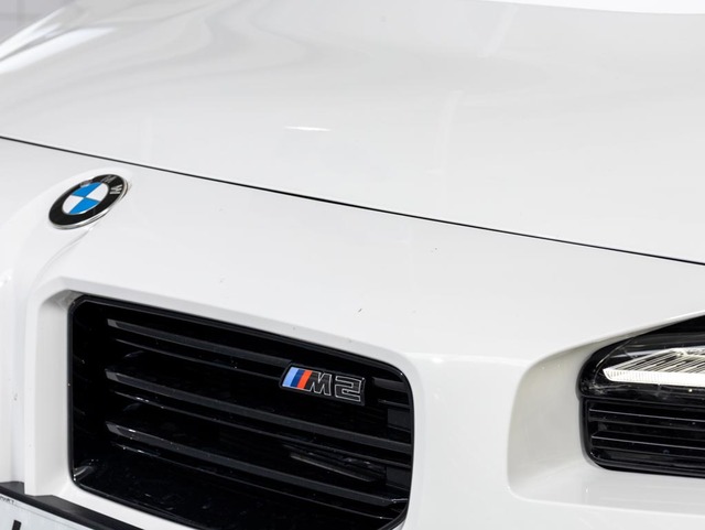 BMW M M2 Coupe color Blanco. Año 2025. 353KW(480CV). Gasolina. En concesionario Oliva Motor Girona de Girona