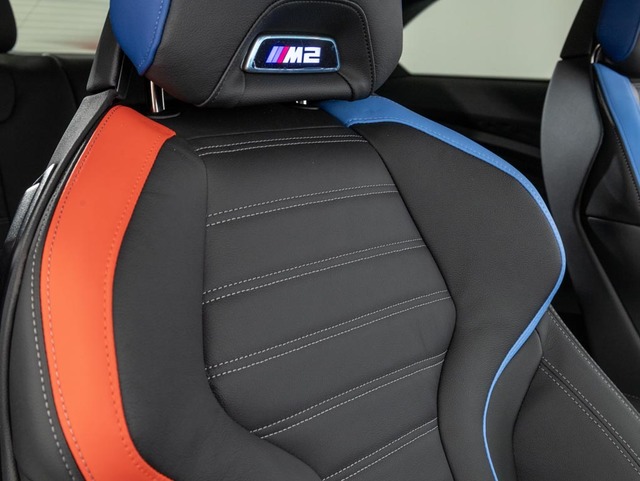BMW M M2 Coupe color Blanco. Año 2025. 353KW(480CV). Gasolina. En concesionario Oliva Motor Girona de Girona