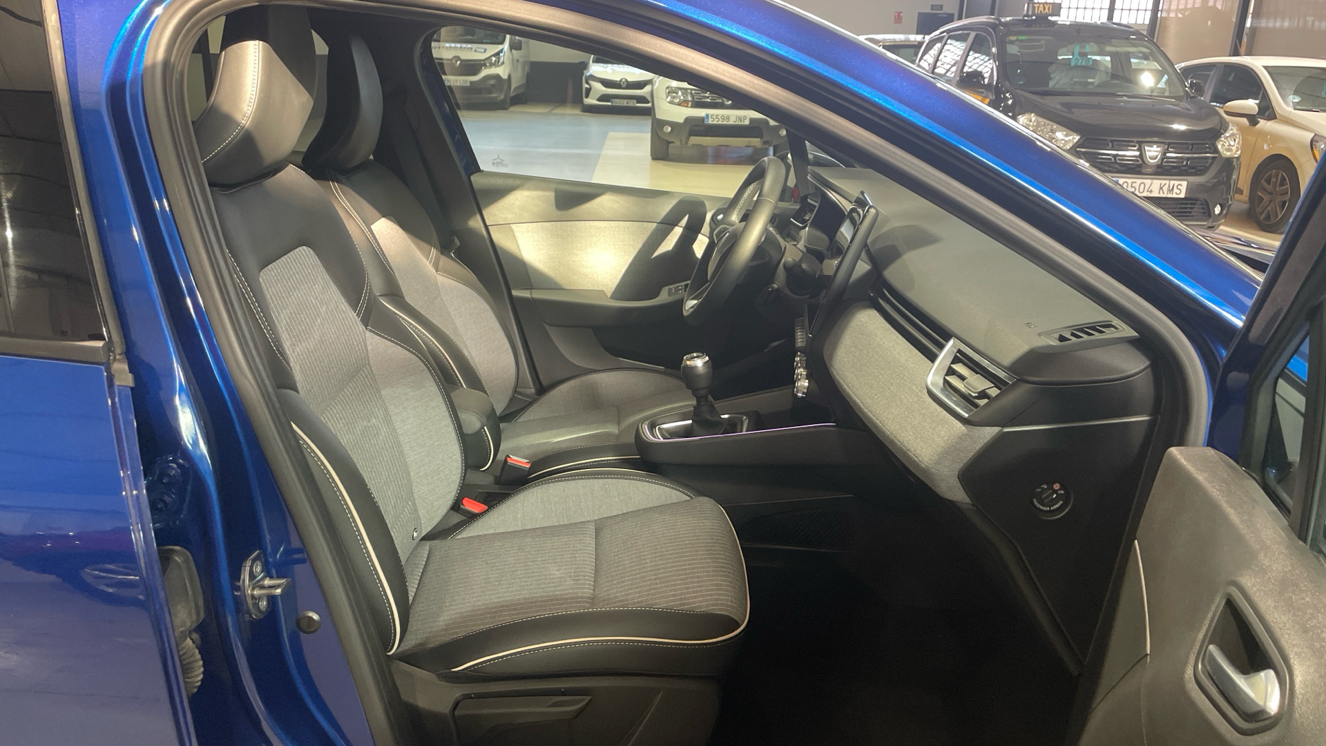 Renault Clio TCe 90 - 13
