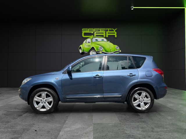 Toyota Rav4 2.2 D-4D XR 130 kW (177 CV)