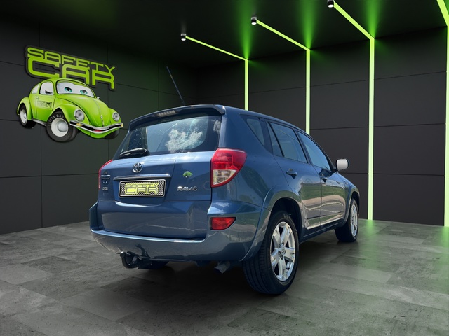 Toyota Rav4 2.2 D-4D XR 130 kW (177 CV)
