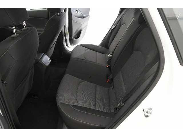 Hyundai i30 1.5 DPI - 8