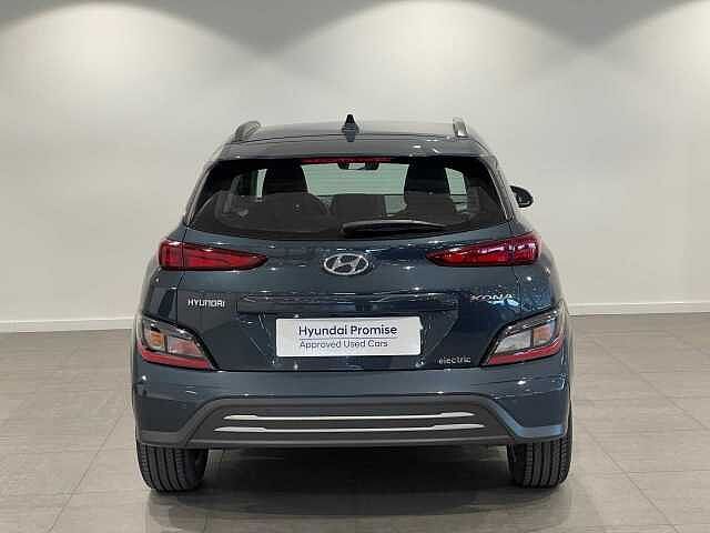 Hyundai Kona EV - 7