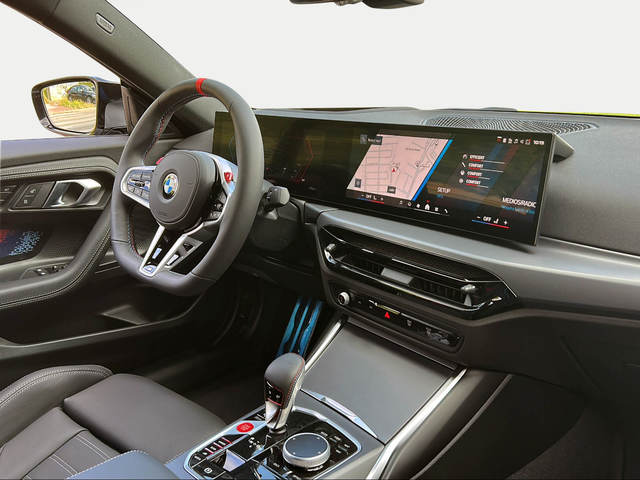 BMW M M2 Coupe color Gris. Año 2025. 353KW(480CV). Gasolina. En concesionario Motri Motor Jaén de Jaén