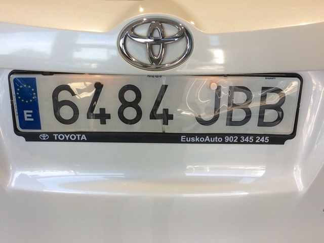 Toyota Rav4 120D Advance AWD 91 kW (124 CV)