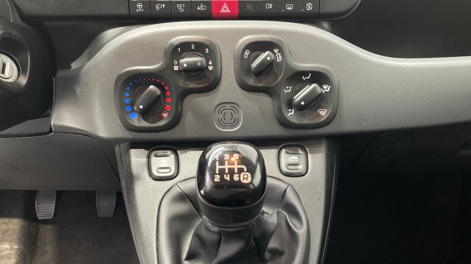 Fiat Panda 1.0 Hybrid - 17