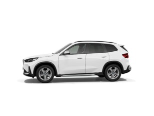 Fotos de BMW X1 sDrive18d color Blanco. Año 2024. 110KW(150CV). Diésel. En concesionario San Pablo Motor | Su Eminencia de Sevilla