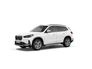 Fotos de BMW X1 sDrive18d color Blanco. Año 2024. 110KW(150CV). Diésel. En concesionario San Pablo Motor | Su Eminencia de Sevilla