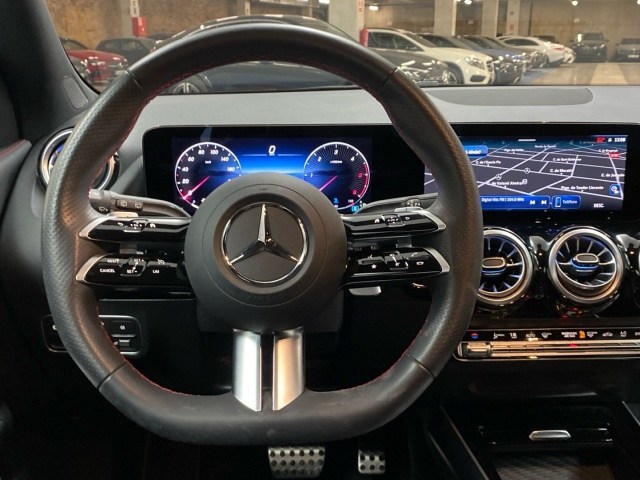 Mercedes-Benz GLA 200 D - 9
