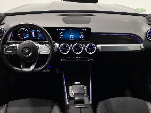 Mercedes-Benz GLB GLB 200 d - 8