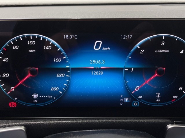 Mercedes-Benz GLB GLB 200 d - 16