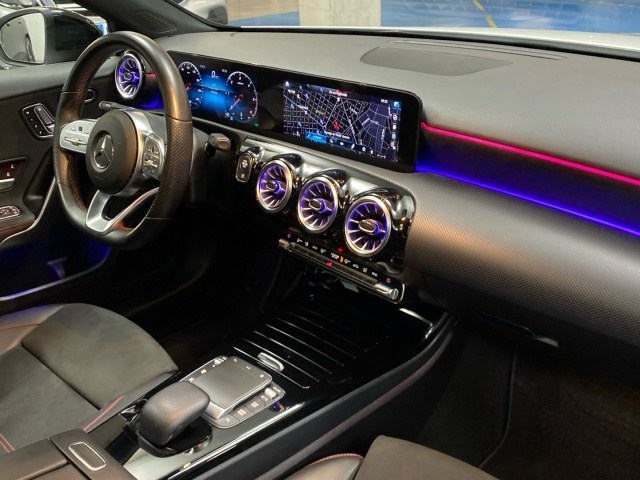 Mercedes-Benz Clase A 200 d - 10