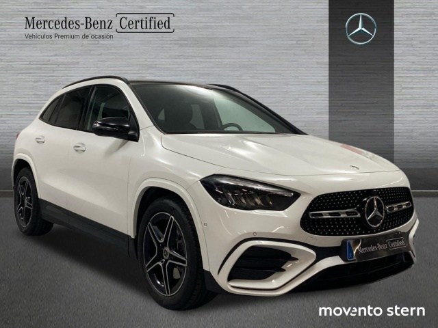 Mercedes-Benz GLA 200 D - 3