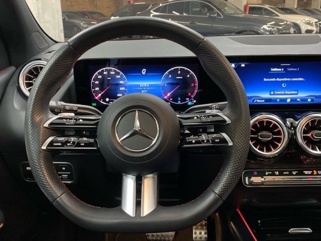 Mercedes-Benz GLA 200 D - 9