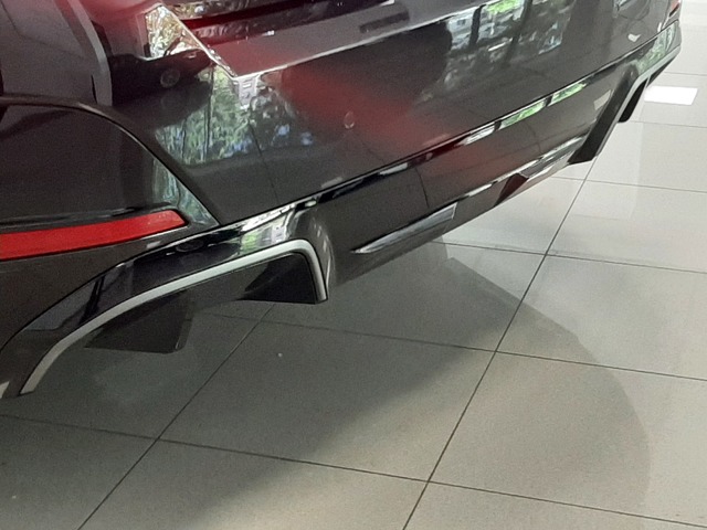 BMW i4 eDrive35 color Negro. Año 2025. 210KW(286CV). Eléctrico. En concesionario Automoviles Bertolin, S.L. de Valencia