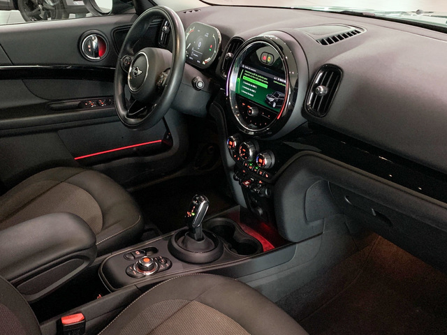 fotoG 7 del MINI MINI Countryman Cooper D 110 kW (150 CV) 150cv Diésel del 2021 en Pontevedra