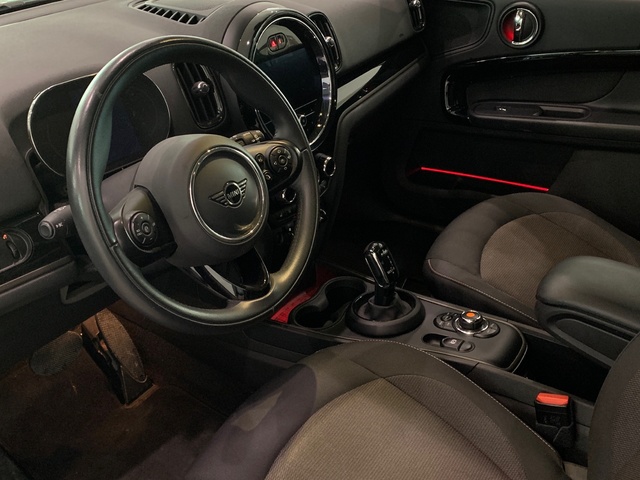 fotoG 10 del MINI MINI Countryman Cooper D 110 kW (150 CV) 150cv Diésel del 2021 en Pontevedra