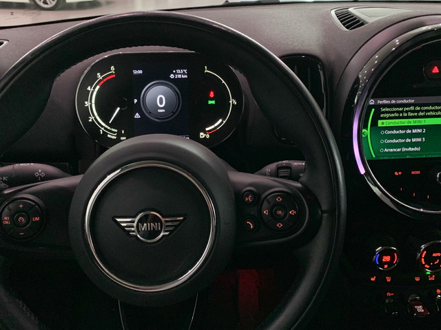 fotoG 11 del MINI MINI Countryman Cooper D 110 kW (150 CV) 150cv Diésel del 2021 en Pontevedra