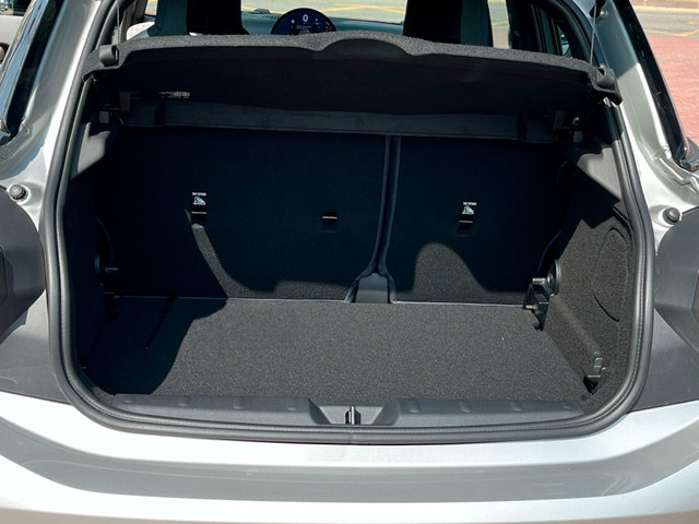 fotoG 16 del MINI MINI 5 Puertas Cooper S 150 kW (204 CV) 204cv Gasolina del 2025 en Murcia