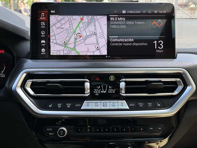 BMW X4 xDrive20d color Gris. Año 2025. 140KW(190CV). Diésel. En concesionario MURCIA PREMIUM S.L. JUAN CARLOS I de Murcia
