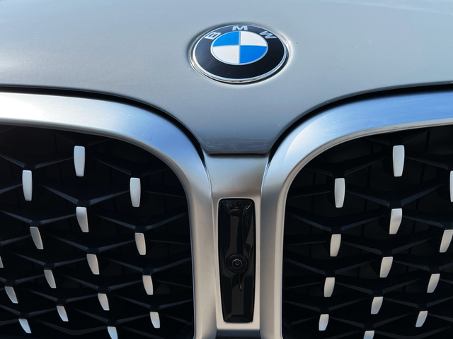 BMW X4 xDrive20d color Gris. Año 2025. 140KW(190CV). Diésel. En concesionario MURCIA PREMIUM S.L. JUAN CARLOS I de Murcia