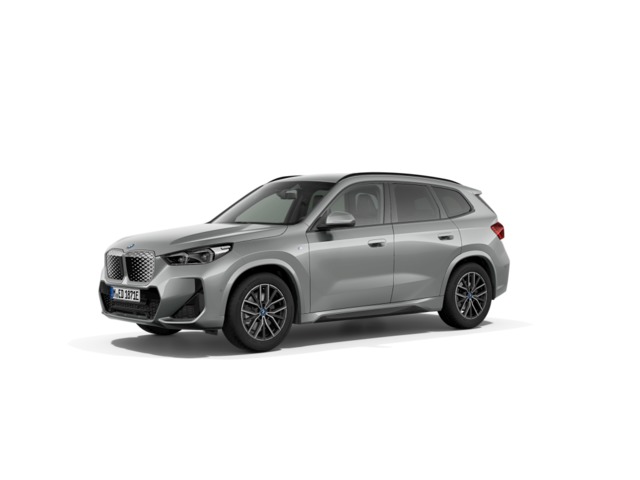BMW iX1 eDrive20 color Gris Plata. Año 2025. 150KW(204CV). Eléctrico. En concesionario Oliva Motor Tarragona de Tarragona