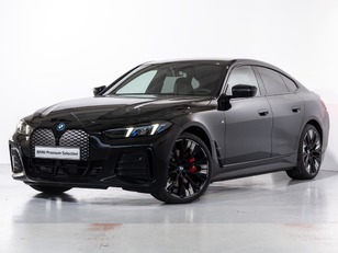 Fotos de BMW i4 eDrive40 color Negro. Año 2025. 250KW(340CV). Eléctrico. En concesionario Oliva Motor Girona de Girona