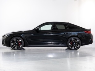 Fotos de BMW i4 eDrive40 color Negro. Año 2025. 250KW(340CV). Eléctrico. En concesionario Oliva Motor Girona de Girona