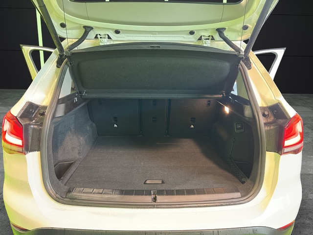 BMW X1 sDrive18d Business 110 kW (150 CV)