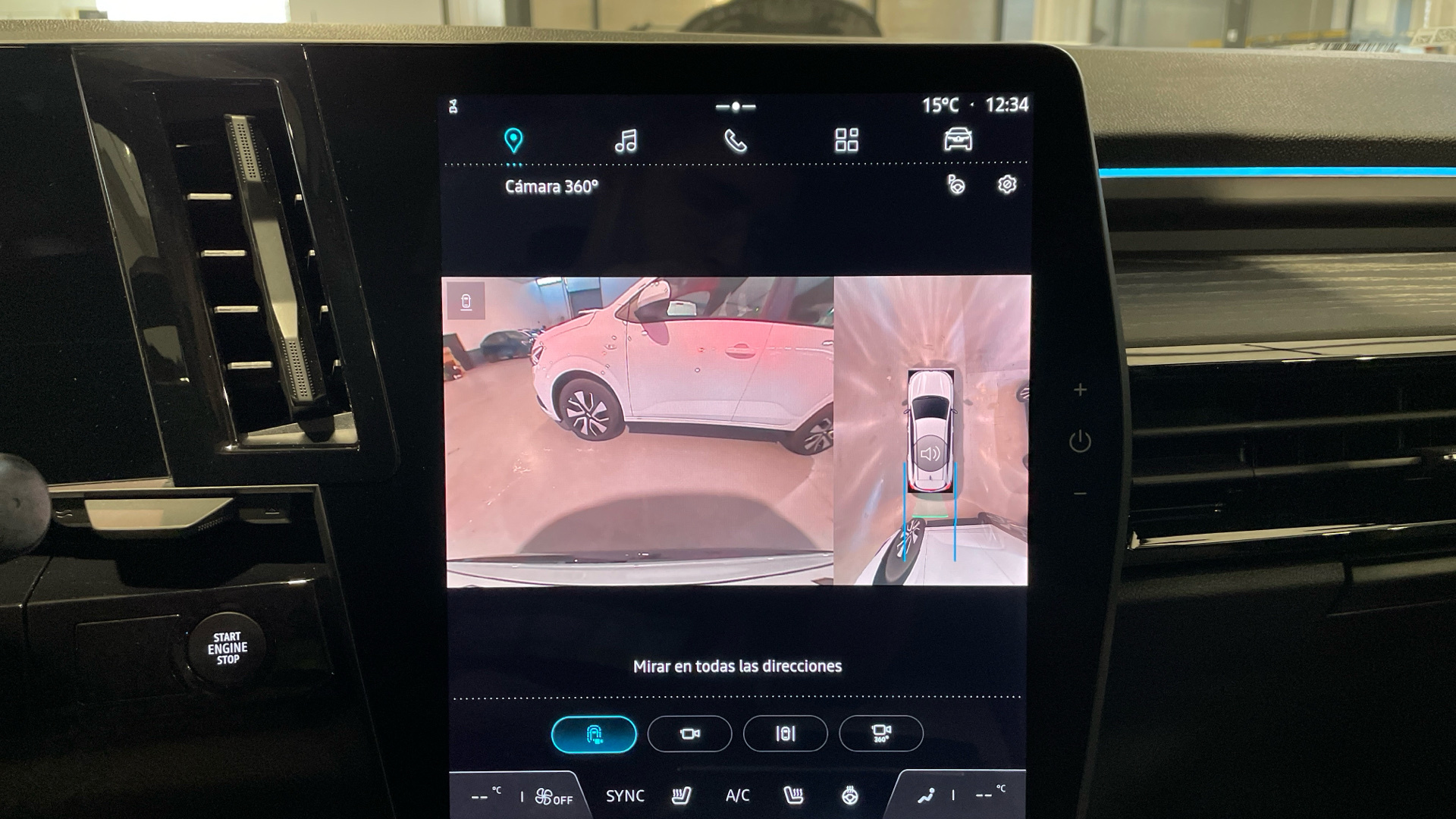 Renault Espace E-Tech 200 - 11