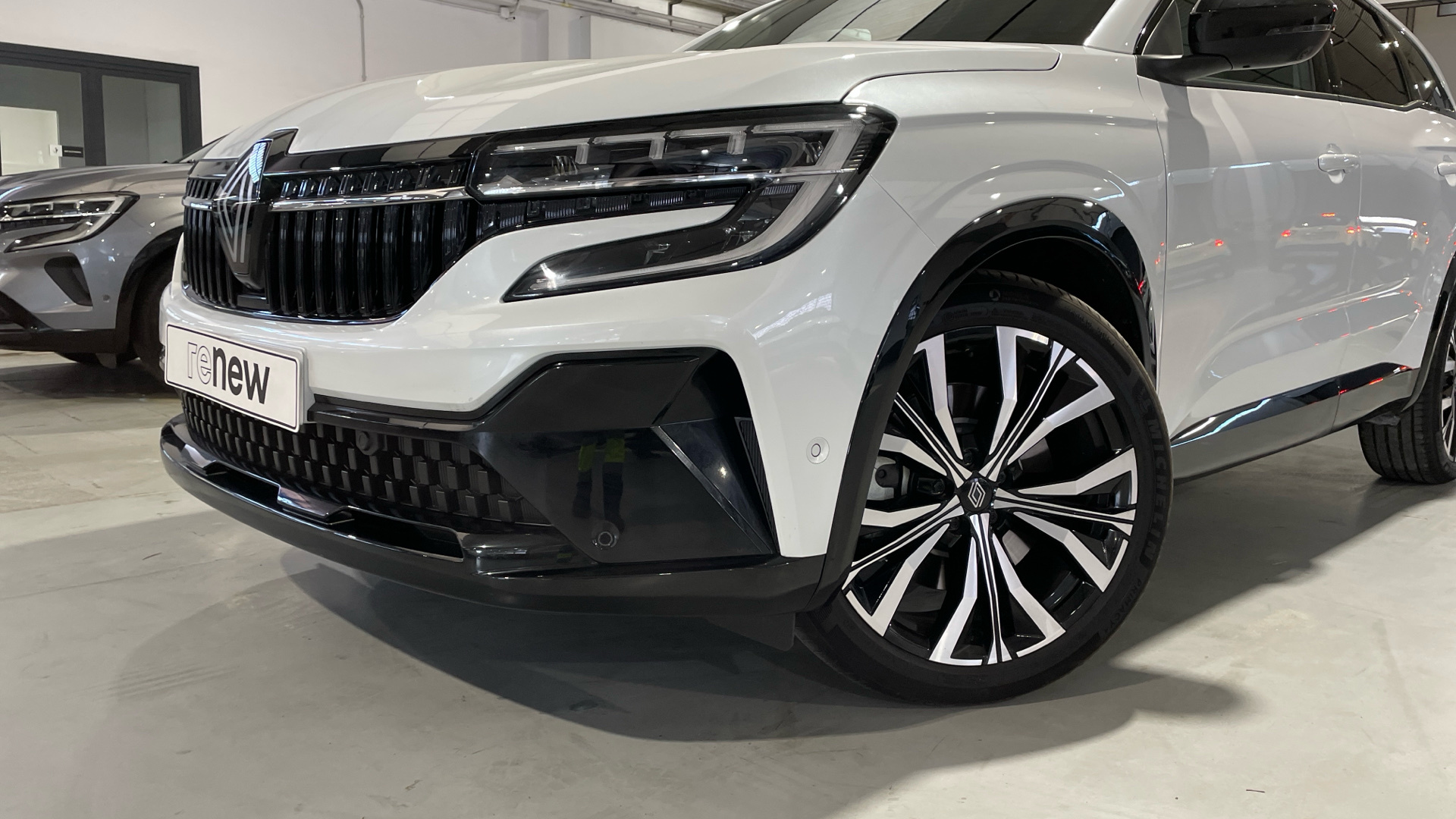 Renault Espace E-Tech 200 - 19