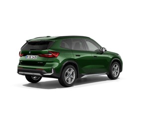 Fotos de BMW X1 xDrive20d color Verde. Año 2024. 120KW(163CV). Diésel. En concesionario Movilnorte El Plantio de Madrid