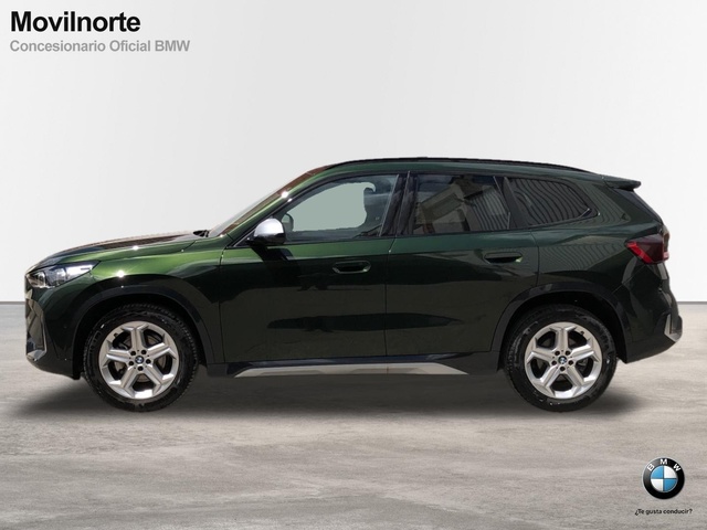 BMW X1 xDrive20d color Verde. Año 2024. 120KW(163CV). Diésel. En concesionario Movilnorte El Plantio de Madrid