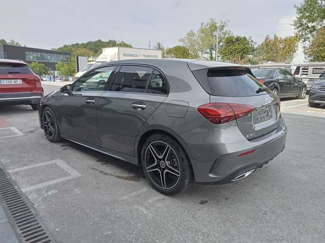 Mercedes-Benz Clase A 180 100 kW (136 CV)