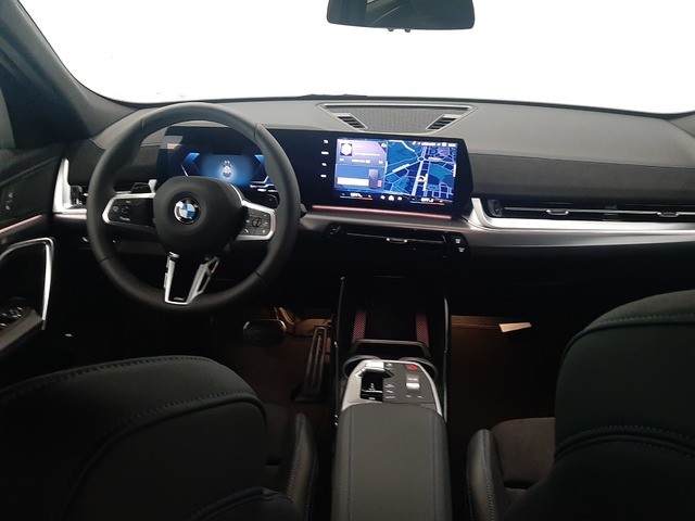 BMW X2 sDrive20d color Gris. Año 2025. 120KW(163CV). Diésel. En concesionario Automoviles Bertolin S.L. de Valencia