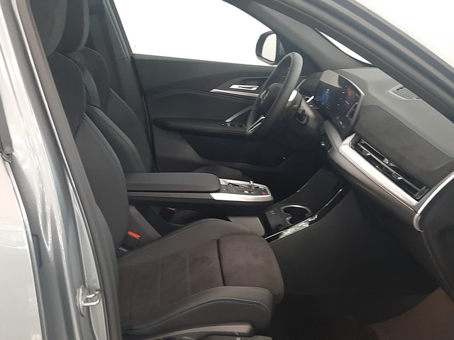 BMW X2 sDrive20d color Gris. Año 2025. 120KW(163CV). Diésel. En concesionario Automoviles Bertolin S.L. de Valencia