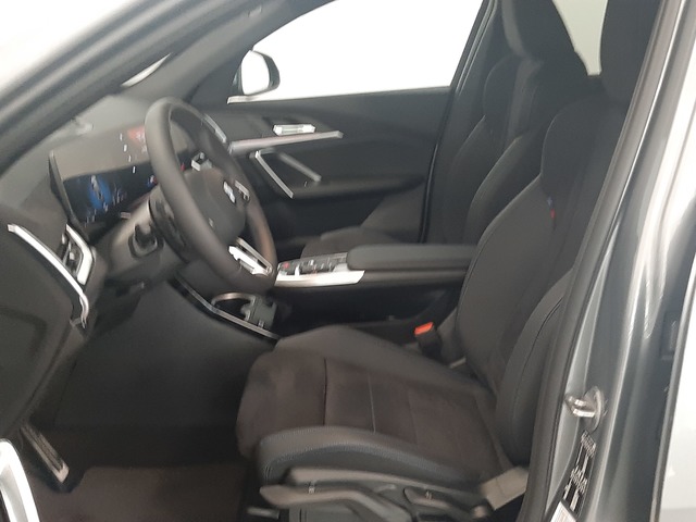 BMW X2 sDrive20d color Gris. Año 2025. 120KW(163CV). Diésel. En concesionario Automoviles Bertolin S.L. de Valencia