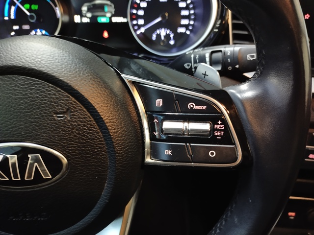 Foto 13 Kia XCeed 1.6 GDi PHEV eDrive 104 kW (141 CV)