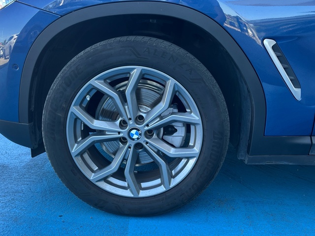 BMW X3 xDrive20d color Azul. Año 2021. 140KW(190CV). Diésel. En concesionario Grünblau Motor (Bmw y Mini) de Cantabria
