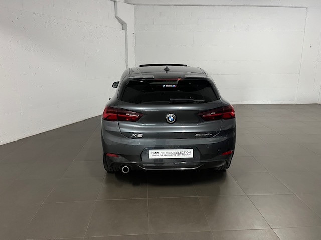 BMW X2 xDrive25e color Gris. Año 2021. 162KW(220CV). Eléctrico. En concesionario Amiocar S.A. de Coruña
