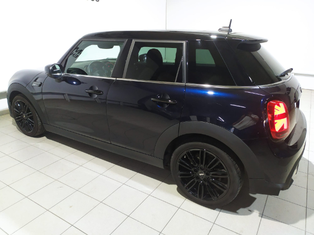 fotoG 11 del MINI MINI 5 Puertas Cooper 100 kW (136 CV) 136cv Gasolina del 2021 en Alicante