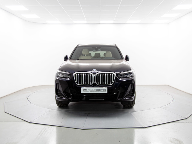 BMW X3 xDrive20d color Negro. Año 2022. 140KW(190CV). Diésel. En concesionario Móvil Begar Alicante de Alicante