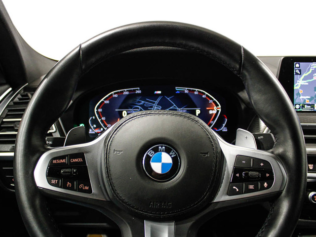 BMW X4 xDrive20d color Blanco. Año 2025. 140KW(190CV). Diésel. En concesionario Barcelona Premium -- GRAN VIA de Barcelona